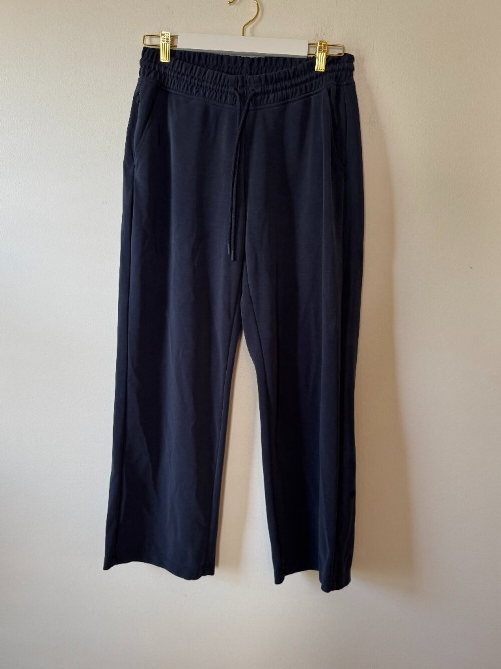 Athleta Seasoft Mid Rise Straight Pant Navy - Picture 2 of 12